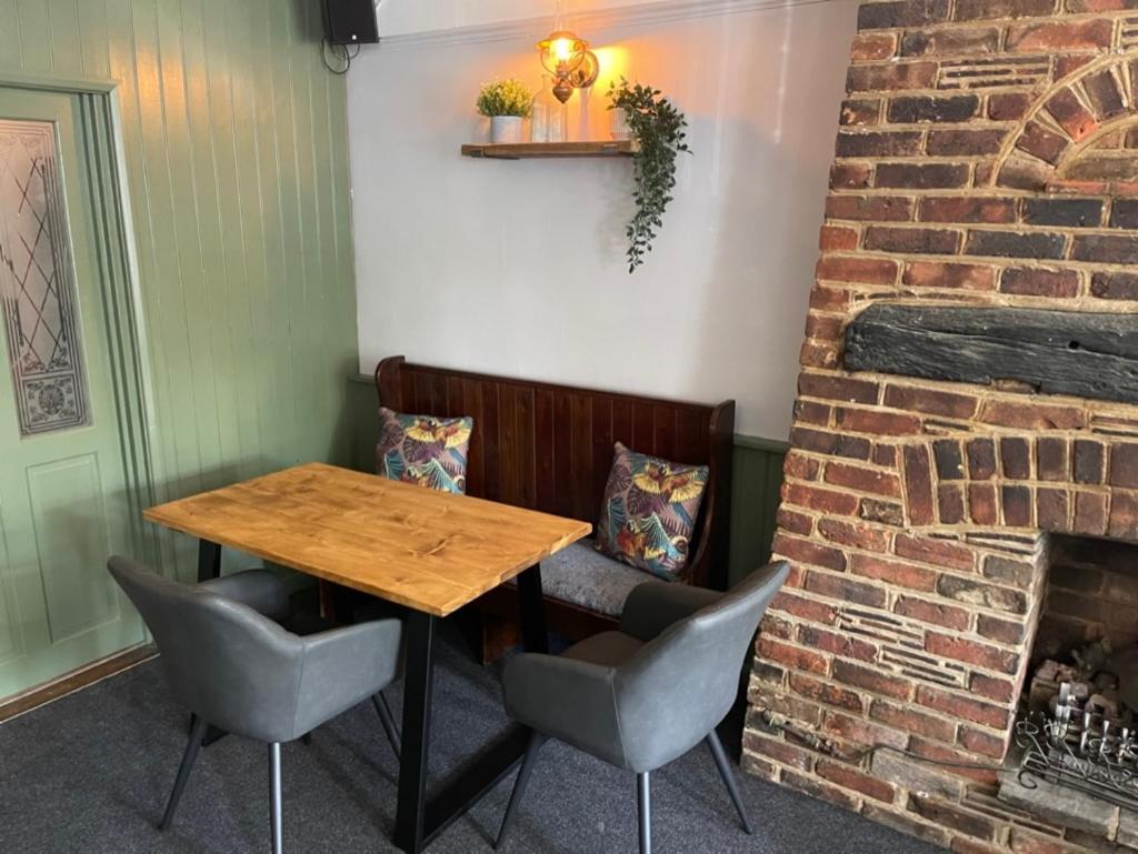 The Pheasant Inn Dunstable Zewnętrze zdjęcie